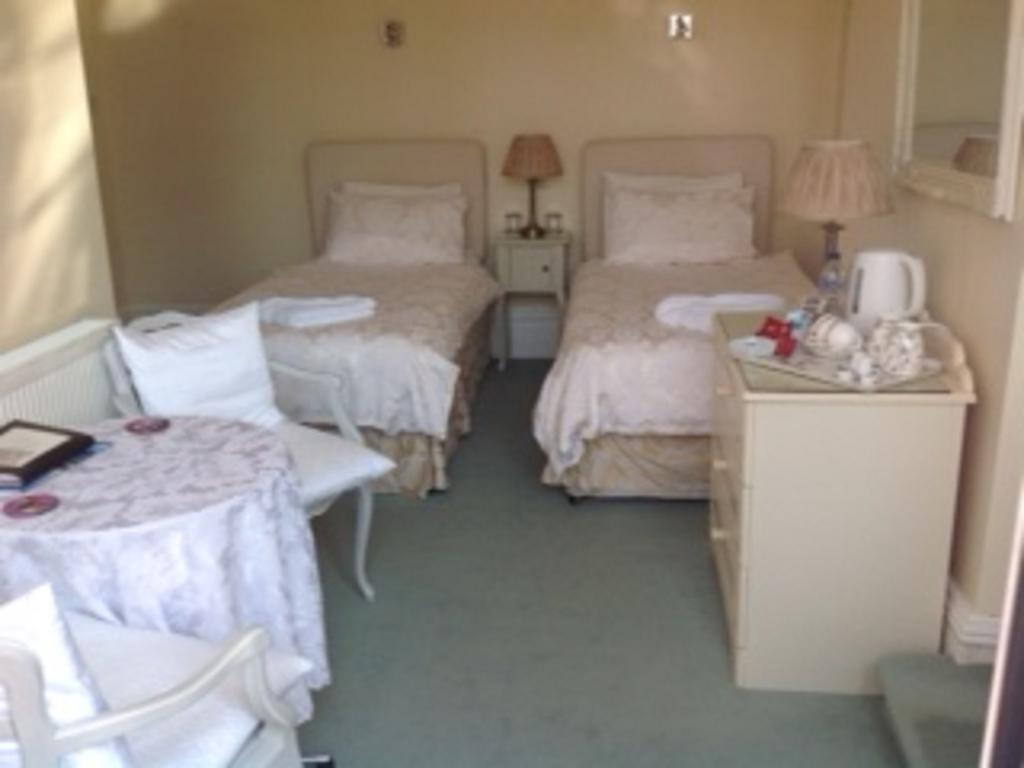 Bed and Breakfast Bassets House WTA WTA Eastbourne Exterior foto